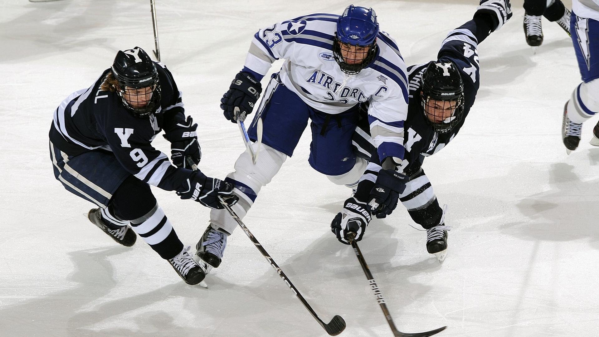 经典赛事回顾:那些难忘的WRC瞬间,wrc赛道